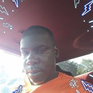 Meet your Posher, Tavares